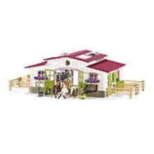 Schleich 42344 Horse Club - Reiterhof mit Reiterin und Pferden